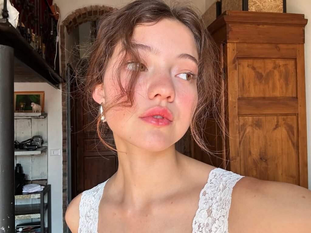 Who is Ruby Snowber? Bio, Age, Net Worth & Boyfriend 2026